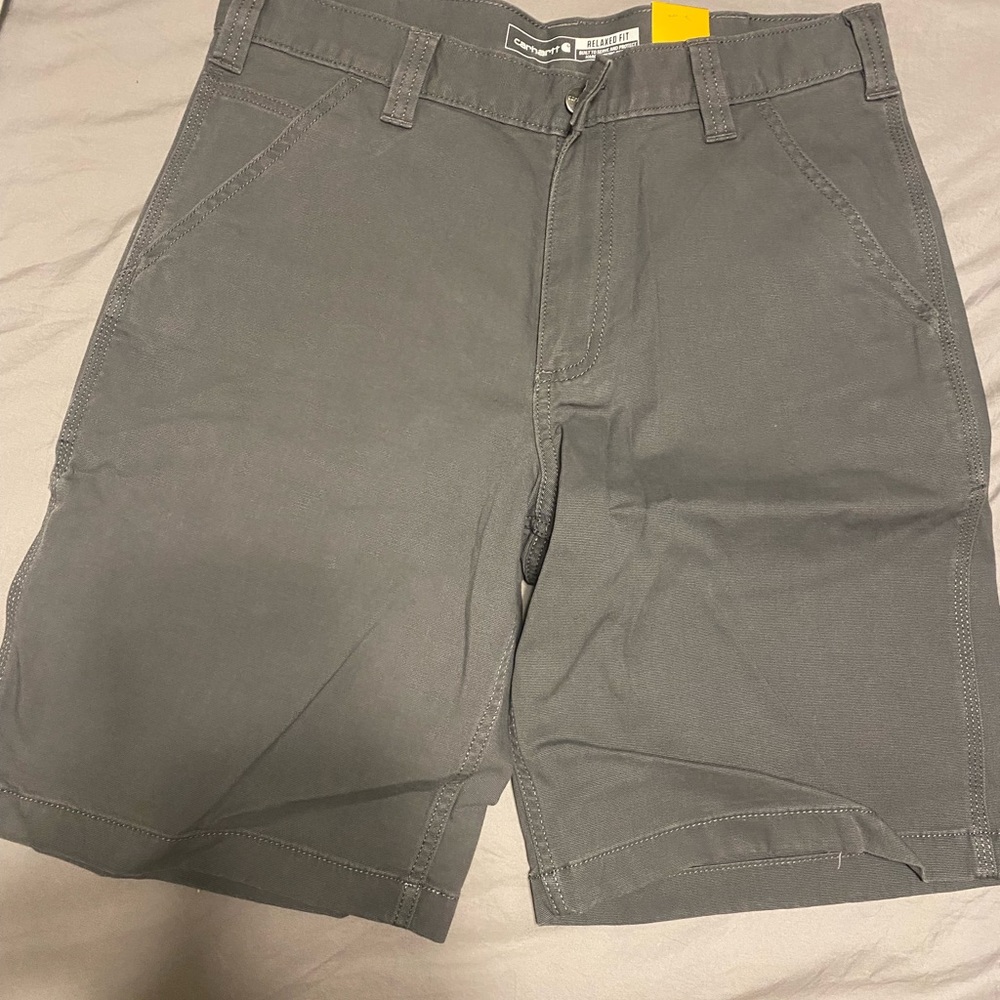 nwt Mens relaxed fit carhartt shorts size 33